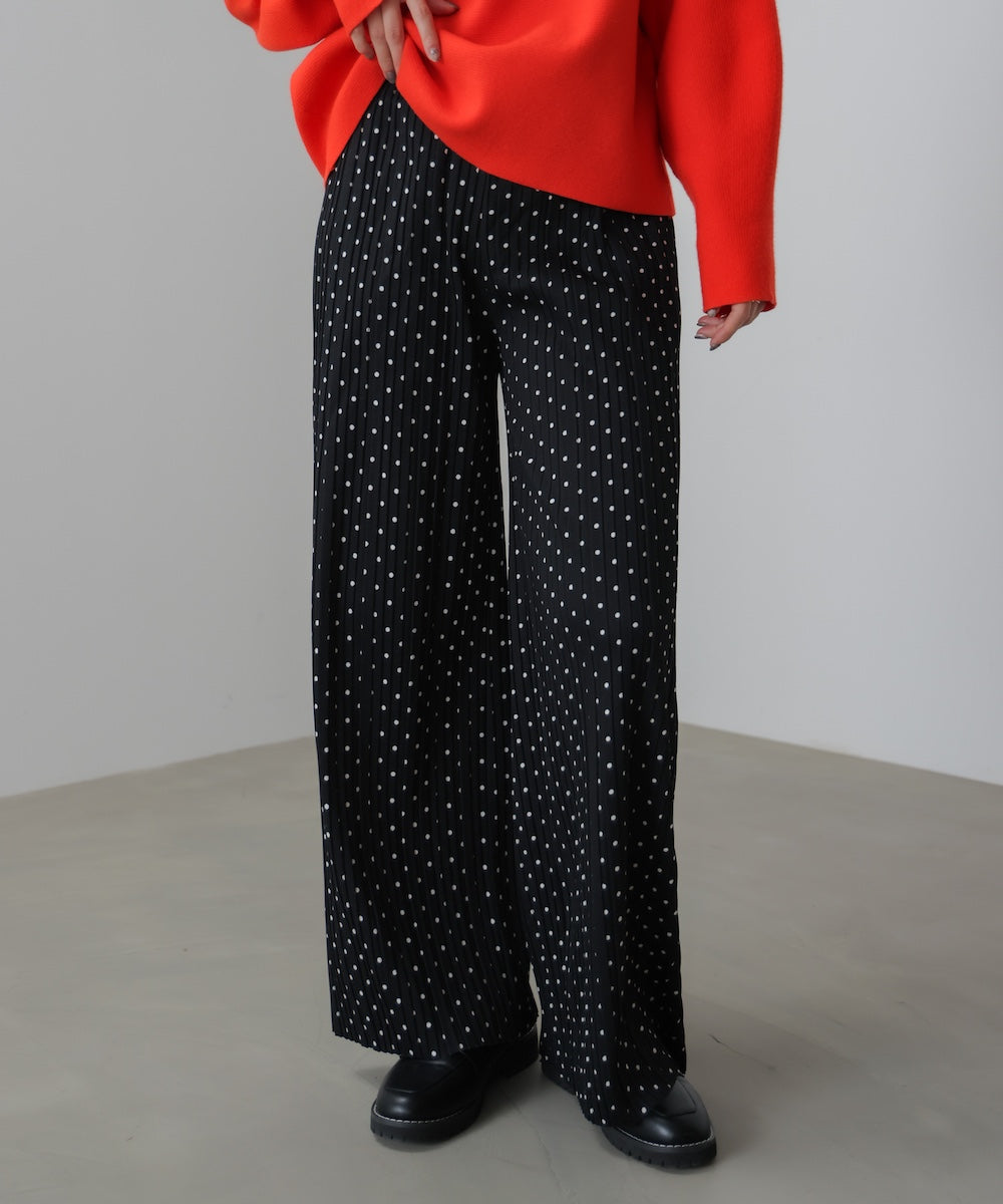 起毛プリーツパンツ