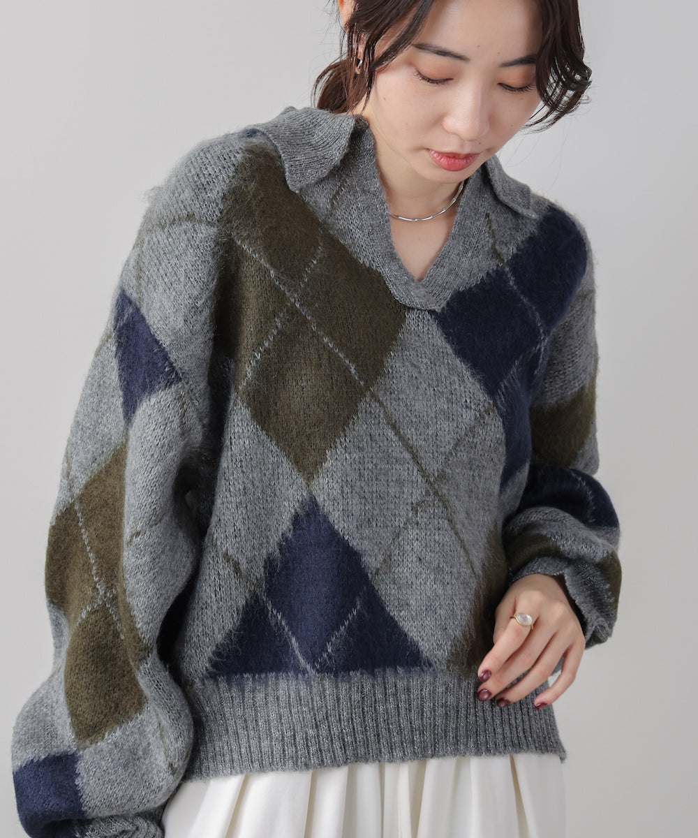 アーガイル襟付ニット