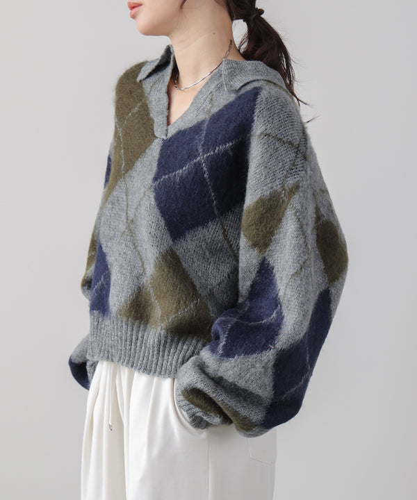 アーガイル襟付ニット