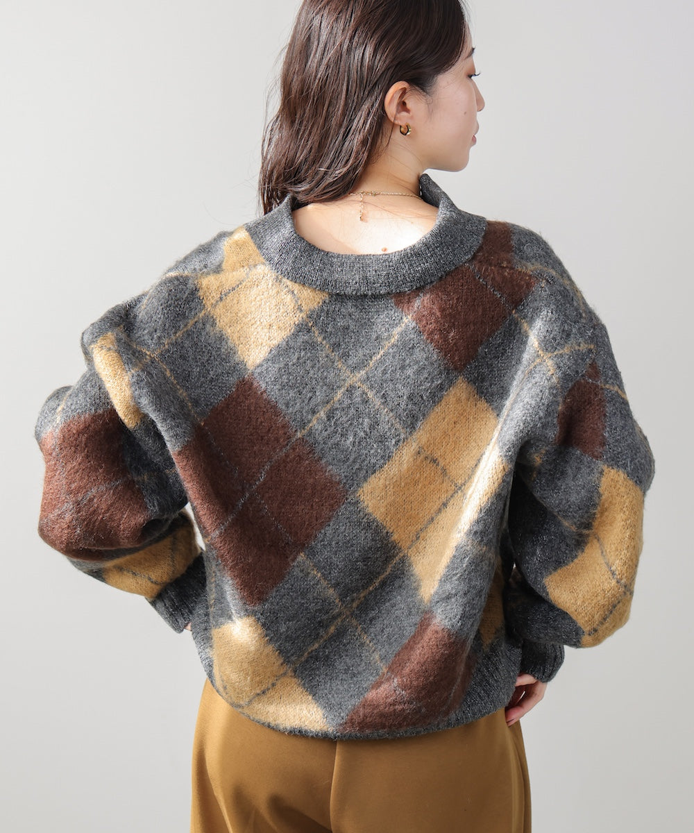 アーガイル襟付ニット