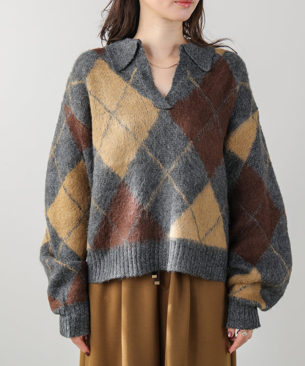 アーガイル襟付ニット