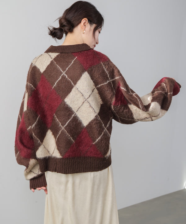 アーガイル襟付ニット