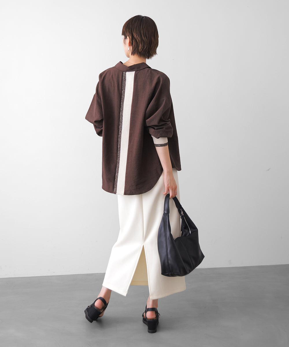麻調バックテープ切替ブラウス［8/12発送予定］