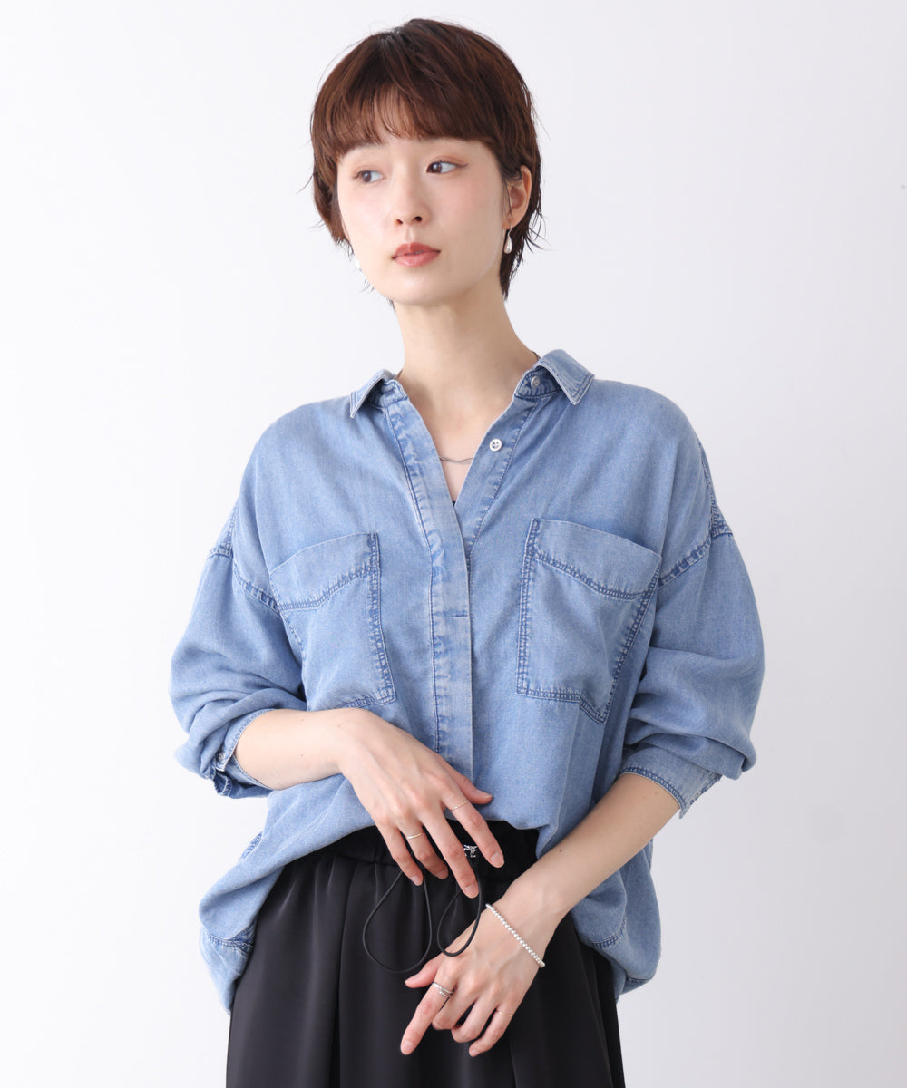パウダーシルクデニムブラウス［SAXは7/17発送予定］