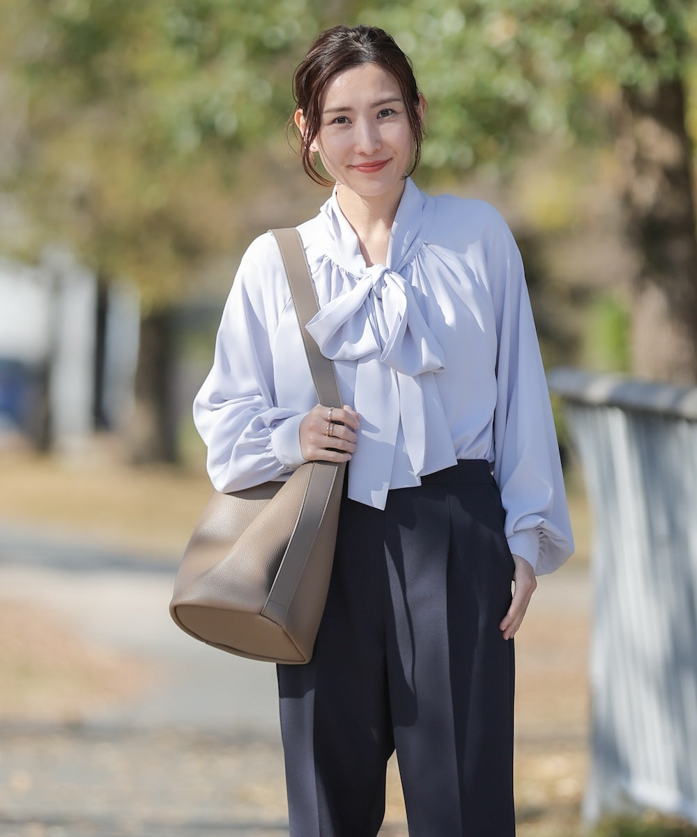 “はあちゅうコラボceremonystyle” ボウタイデザインブラウス［2/13発送予定］