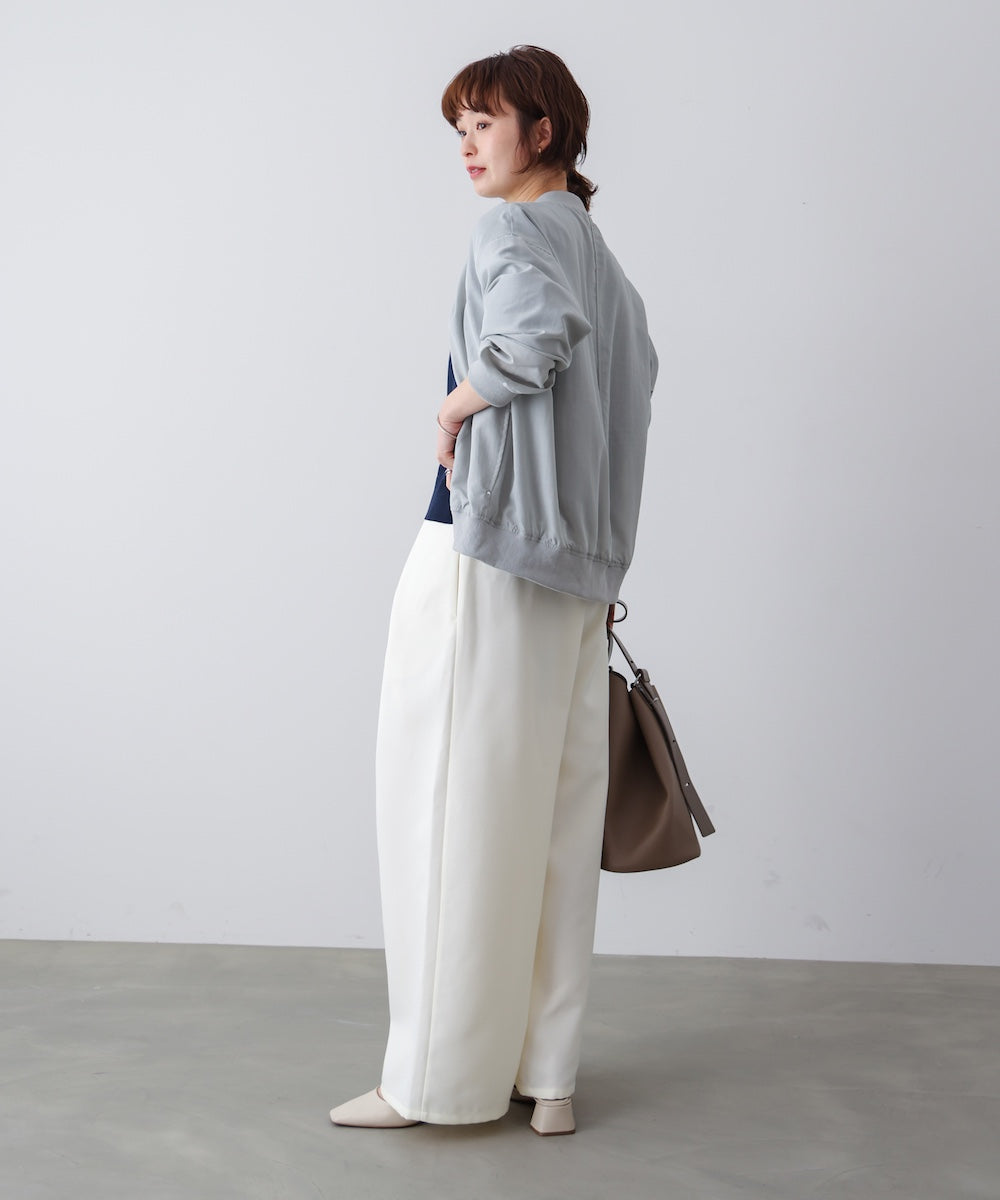 スレンダーベルトワイドパンツ
