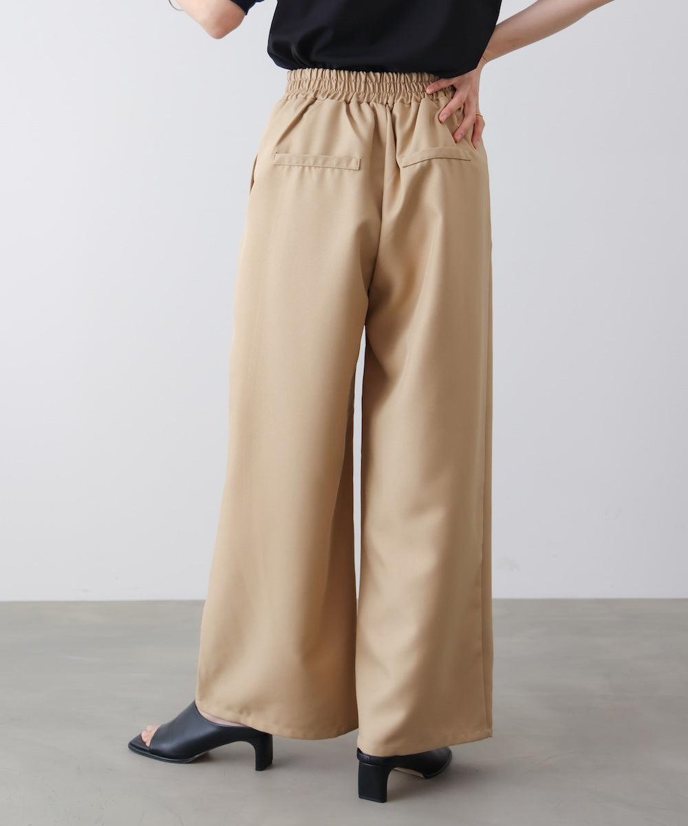 スレンダーベルトワイドパンツ