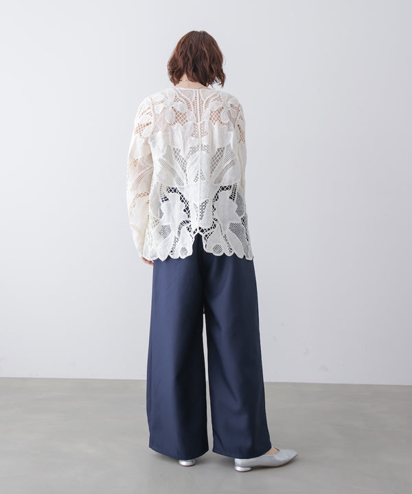 スレンダーベルトワイドパンツ