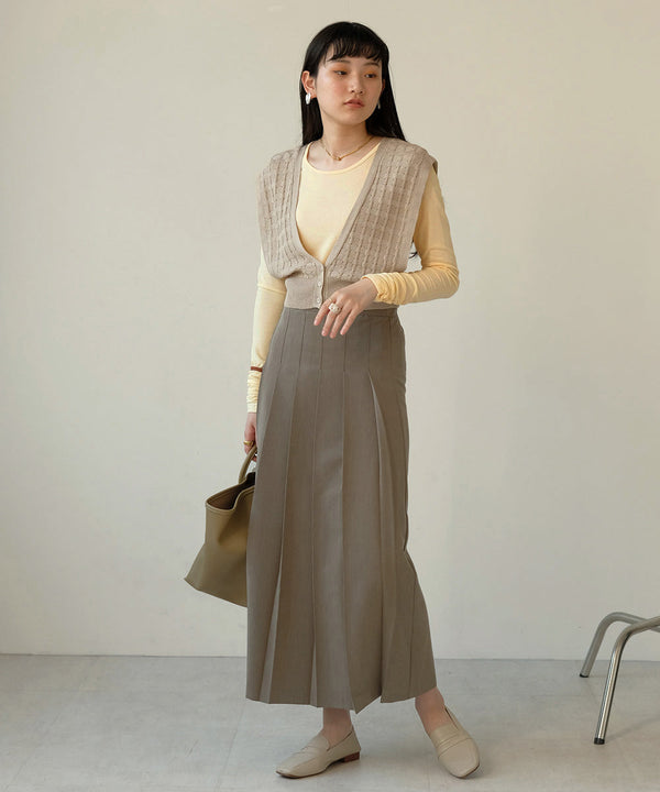 SHIRRED SLEEVE TOPS