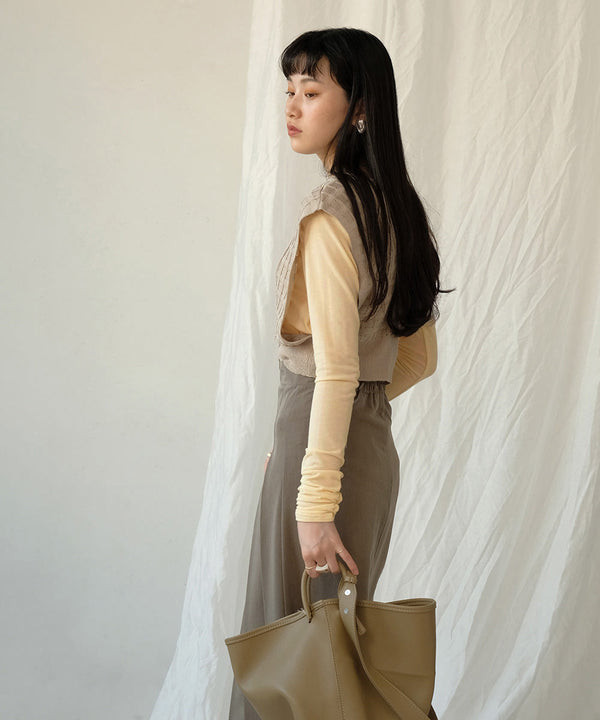 SHIRRED SLEEVE TOPS