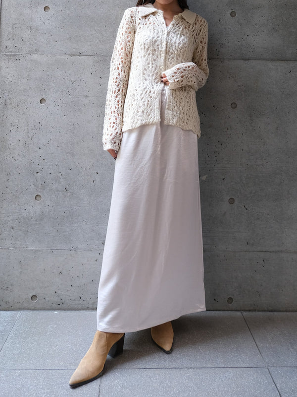 SATIN SEMI-FLARE SKIRT(ｻﾃﾝｾﾐﾌﾚｱｽｶｰﾄ)