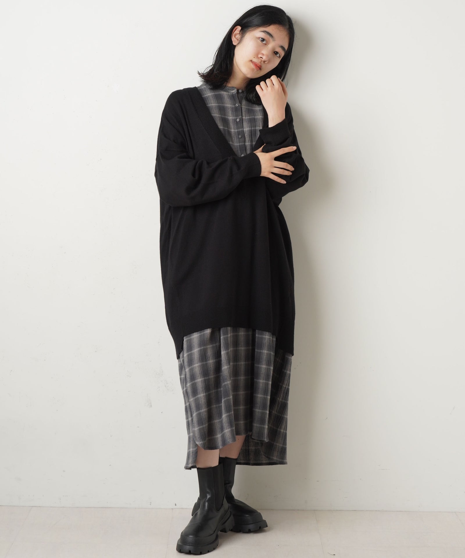 Lupilien 天竺編みニット　Ｖネックチュニック