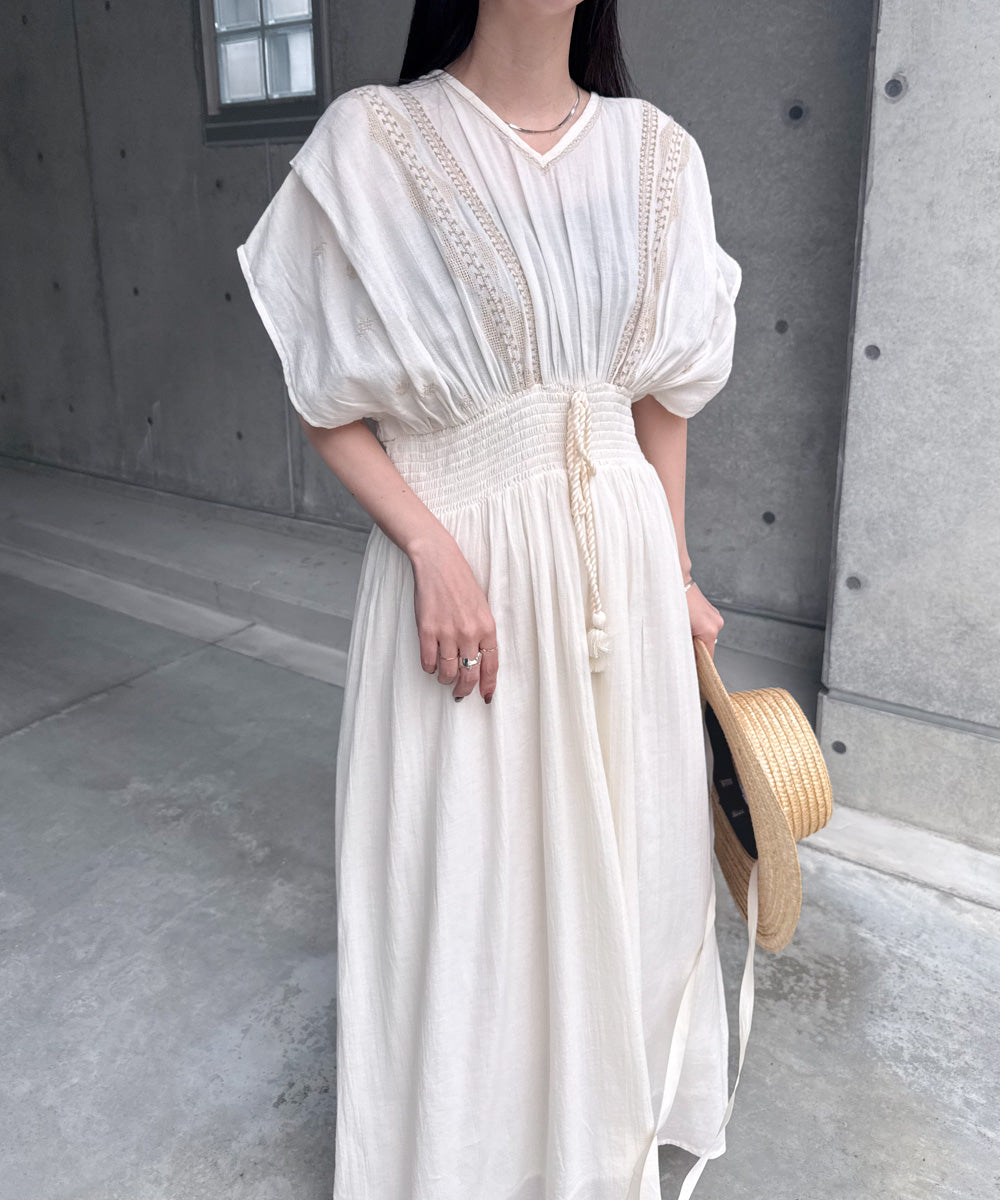 【S・Mサイズ展開】フロント刺繍ウエストシャーリングワンピース