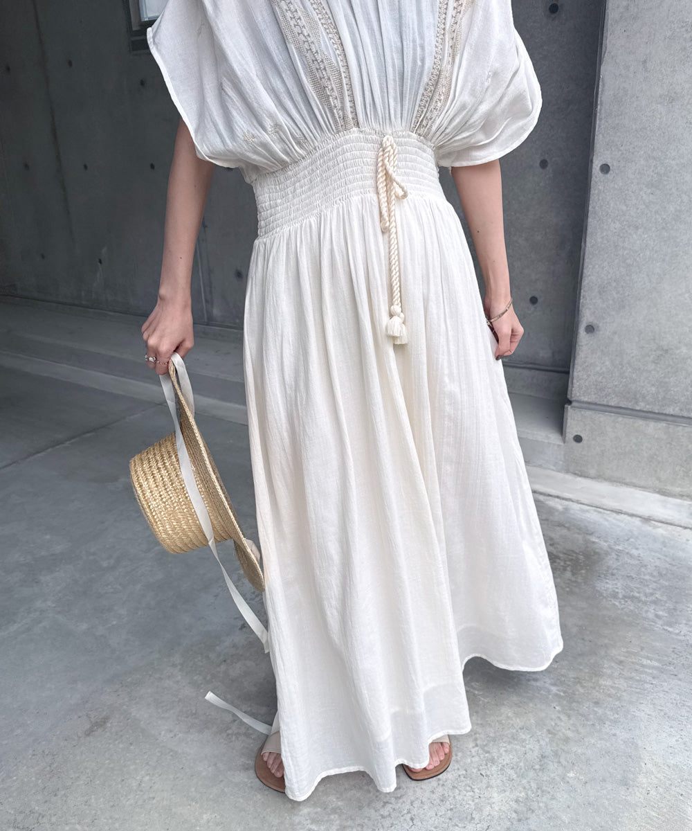 【S・Mサイズ展開】フロント刺繍ウエストシャーリングワンピース