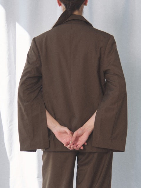SLIT JACKET(ｽﾘｯﾄｼﾞｬｹｯﾄ)