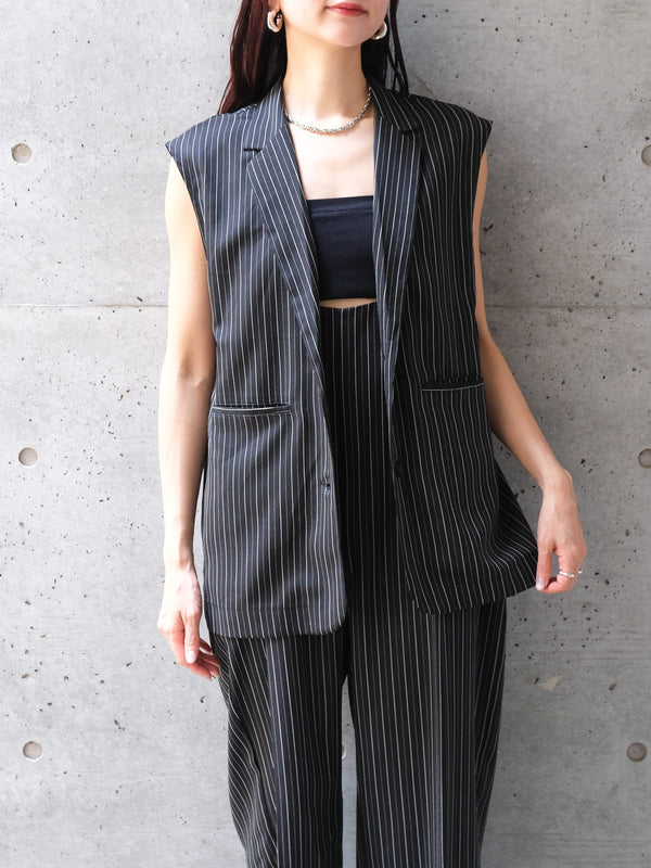 【SETUP可】HERRINGBONE STRIPED SLEEVELESS JACKET（ﾍﾘﾝﾎﾞｰﾝｽﾄﾗｲﾌﾟｽﾘｰﾌﾞﾚｽｼﾞｬｹｯﾄ）